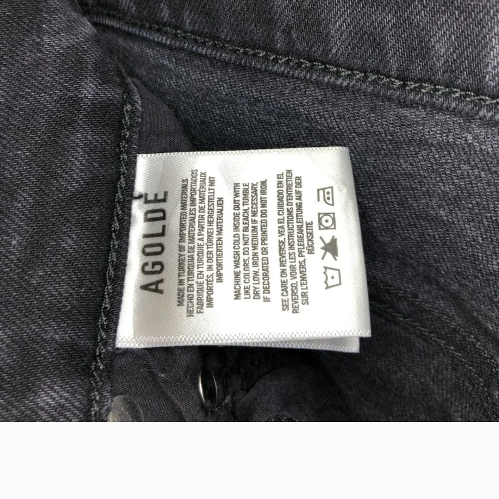 Classic Black Women's Jeans - Picture 6 of 9